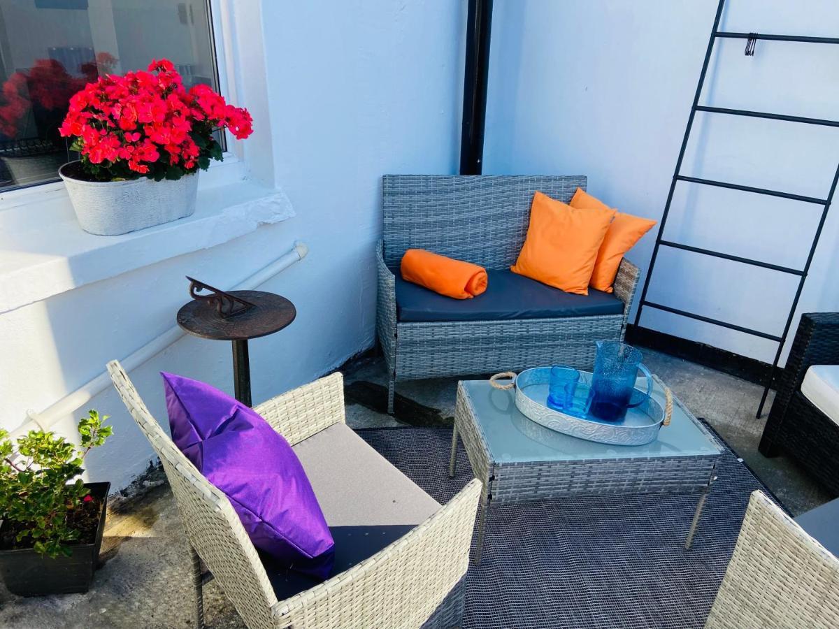 Funky Cozy Cottage With Outside Space Eastbourne Ngoại thất bức ảnh