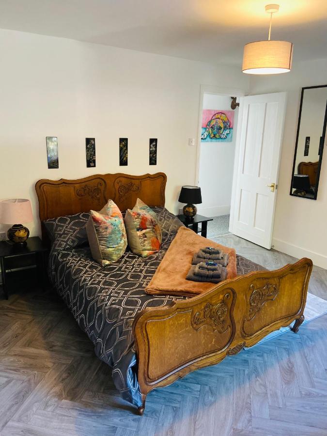 Funky Cozy Cottage With Outside Space Eastbourne Ngoại thất bức ảnh